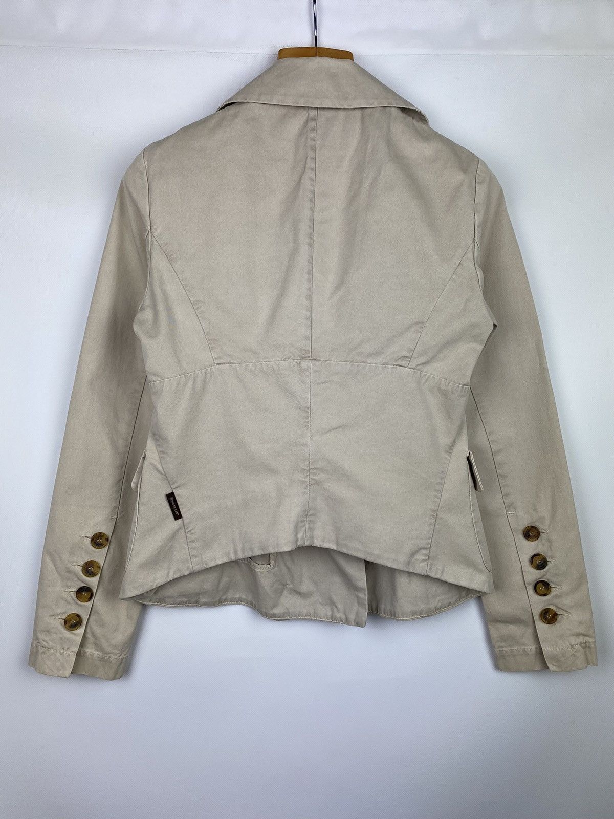 Moncler VTG Moncler ladies blazer jacket pea coat size 3 Beige Size M / US 6-8 / IT 42-44 - 22 Thumbnail