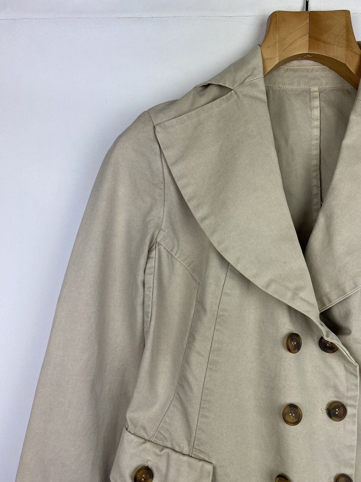 Moncler VTG Moncler ladies blazer jacket pea coat size 3 Beige Size M / US 6-8 / IT 42-44 - 2 Thumbnail
