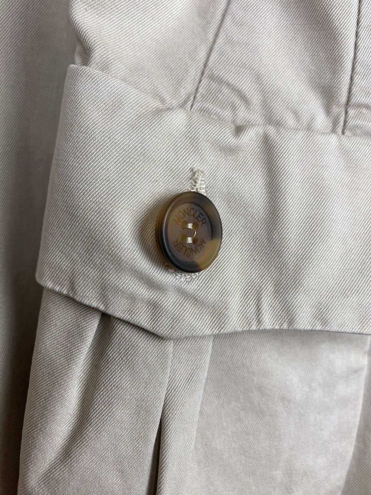 Moncler VTG Moncler ladies blazer jacket pea coat size 3 Beige Size M / US 6-8 / IT 42-44 - 7 Thumbnail