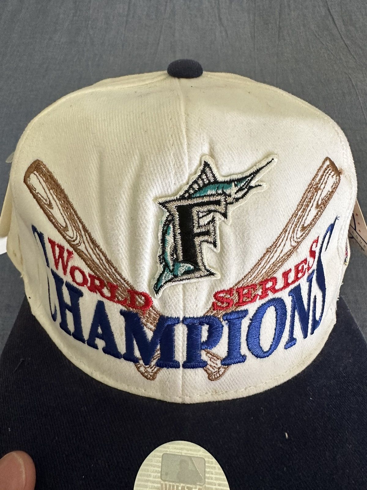 MLB × Starter × Vintage Vintage Florida Marlins starter World Series hat Size ONE SIZE - 2 Thumbnail