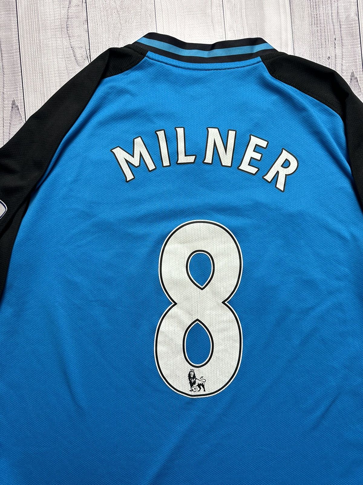 Vintage Vintage Nike Soccer jersey Aston villa 8 Milner blue rare M Size US M / EU 48-50 / 2 - 8 Thumbnail
