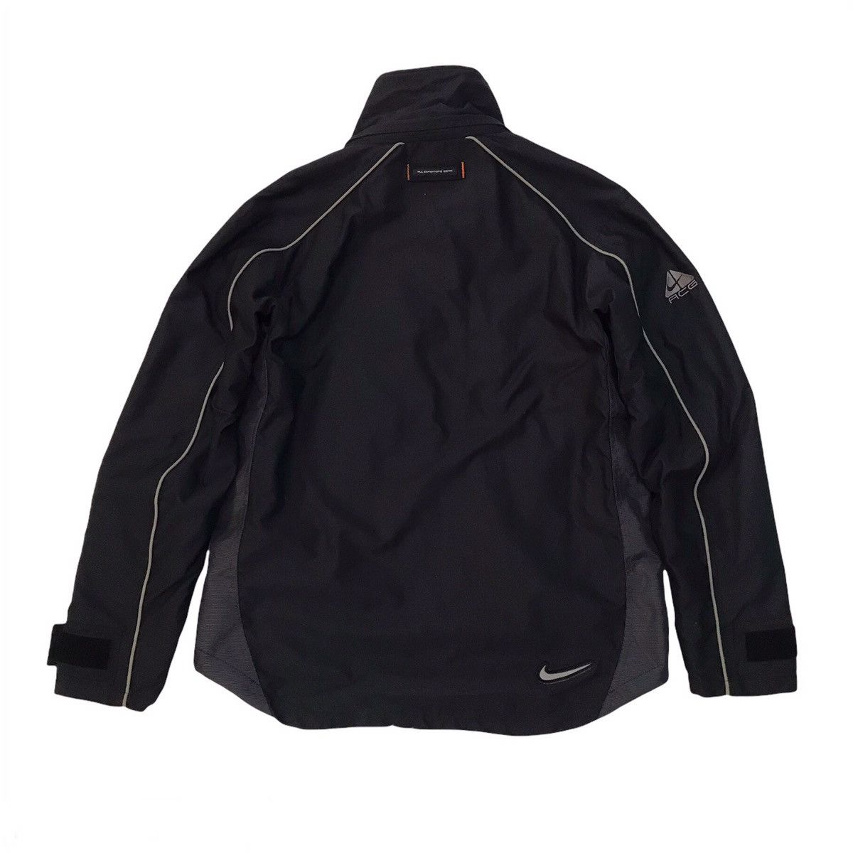 Nike ACG Nike ACG Jacket Size US M / EU 48-50 / 2 - 2 Thumbnail