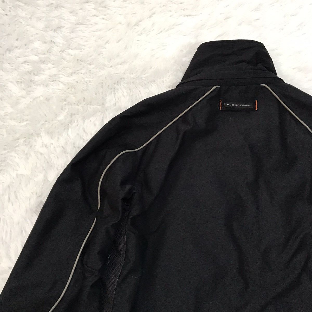 Nike ACG Nike ACG Jacket Size US M / EU 48-50 / 2 - 10 Thumbnail