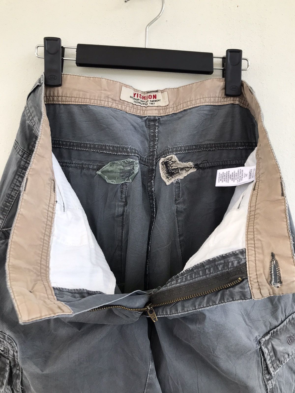 Japanese Brand Yishion distressed cargo multipocket utility Size US 33 - 20 Thumbnail