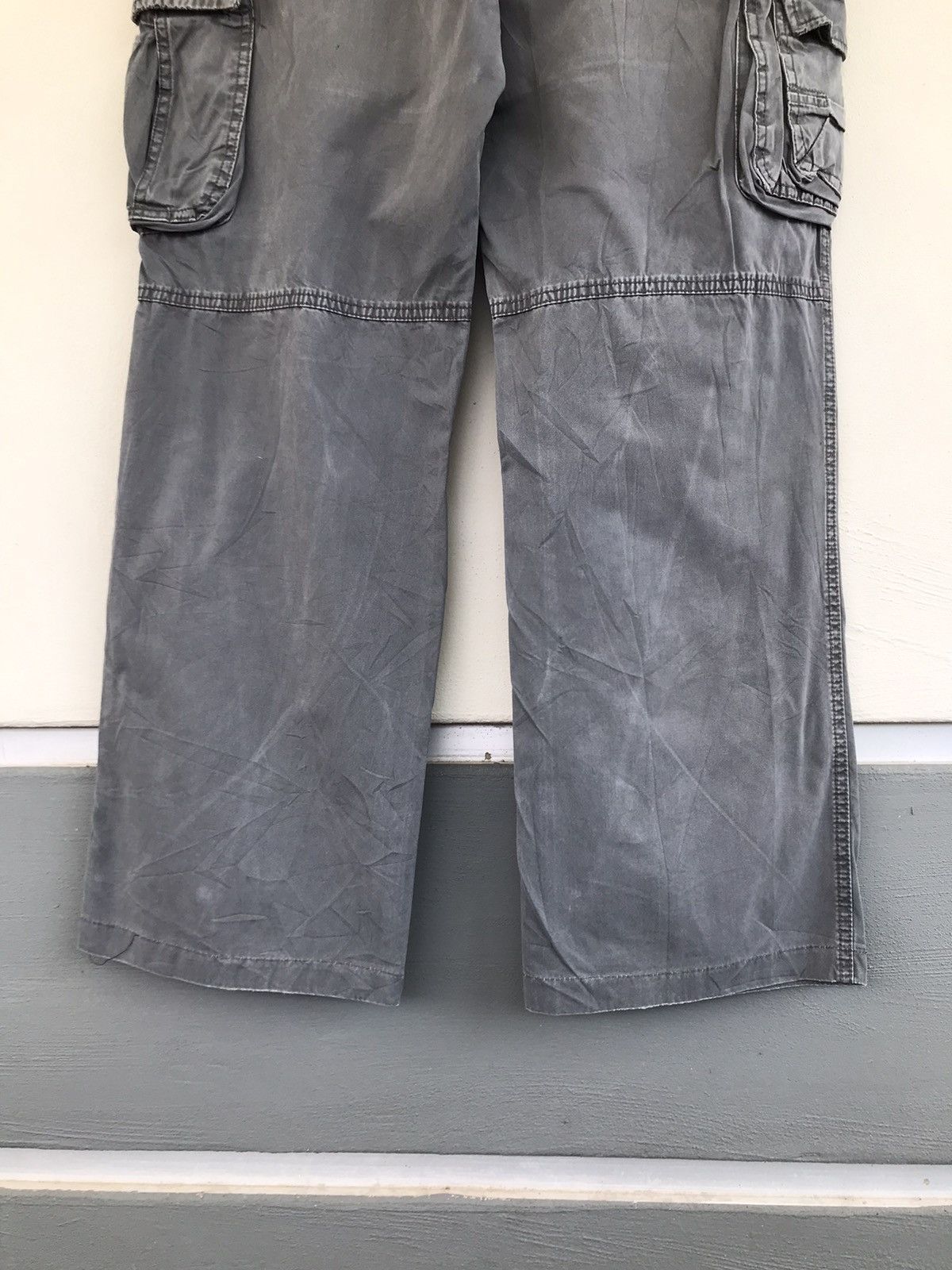 Japanese Brand Yishion distressed cargo multipocket utility Size US 33 - 14 Thumbnail