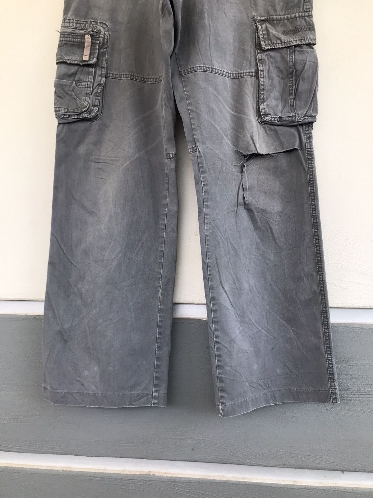 Japanese Brand Yishion distressed cargo multipocket utility Size US 33 - 6 Thumbnail