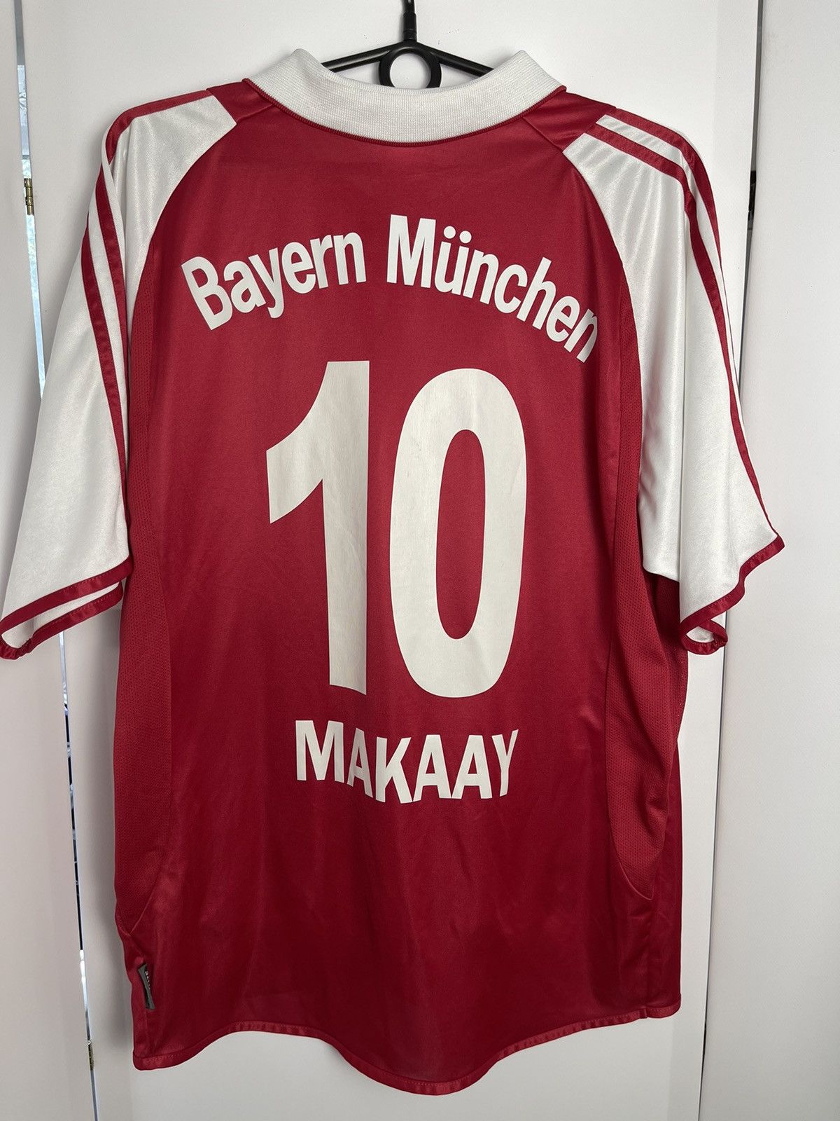 Adidas × Vintage Vintage soccer jersey Bayern Munich Makaay 10 size M Size US M / EU 48-50 / 2 - 1 Thumbnail