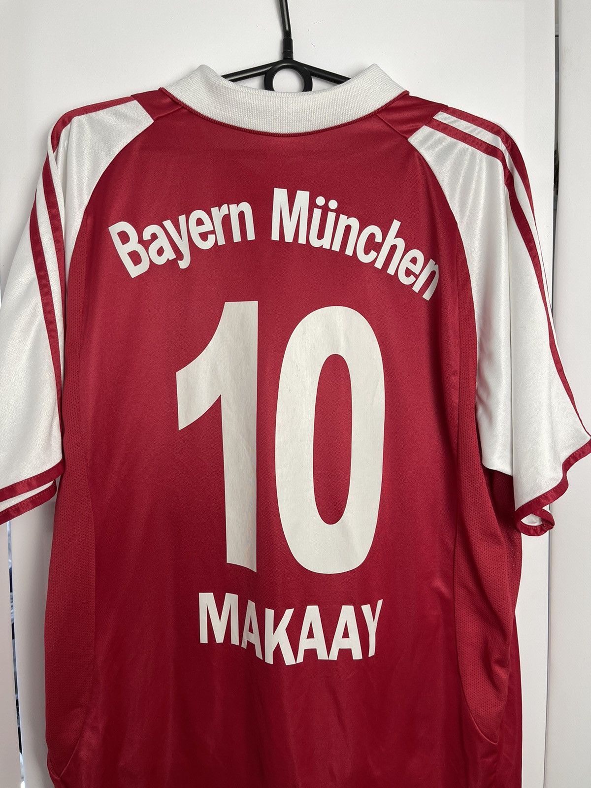 Adidas × Vintage Vintage soccer jersey Bayern Munich Makaay 10 size M Size US M / EU 48-50 / 2 - 13 Thumbnail