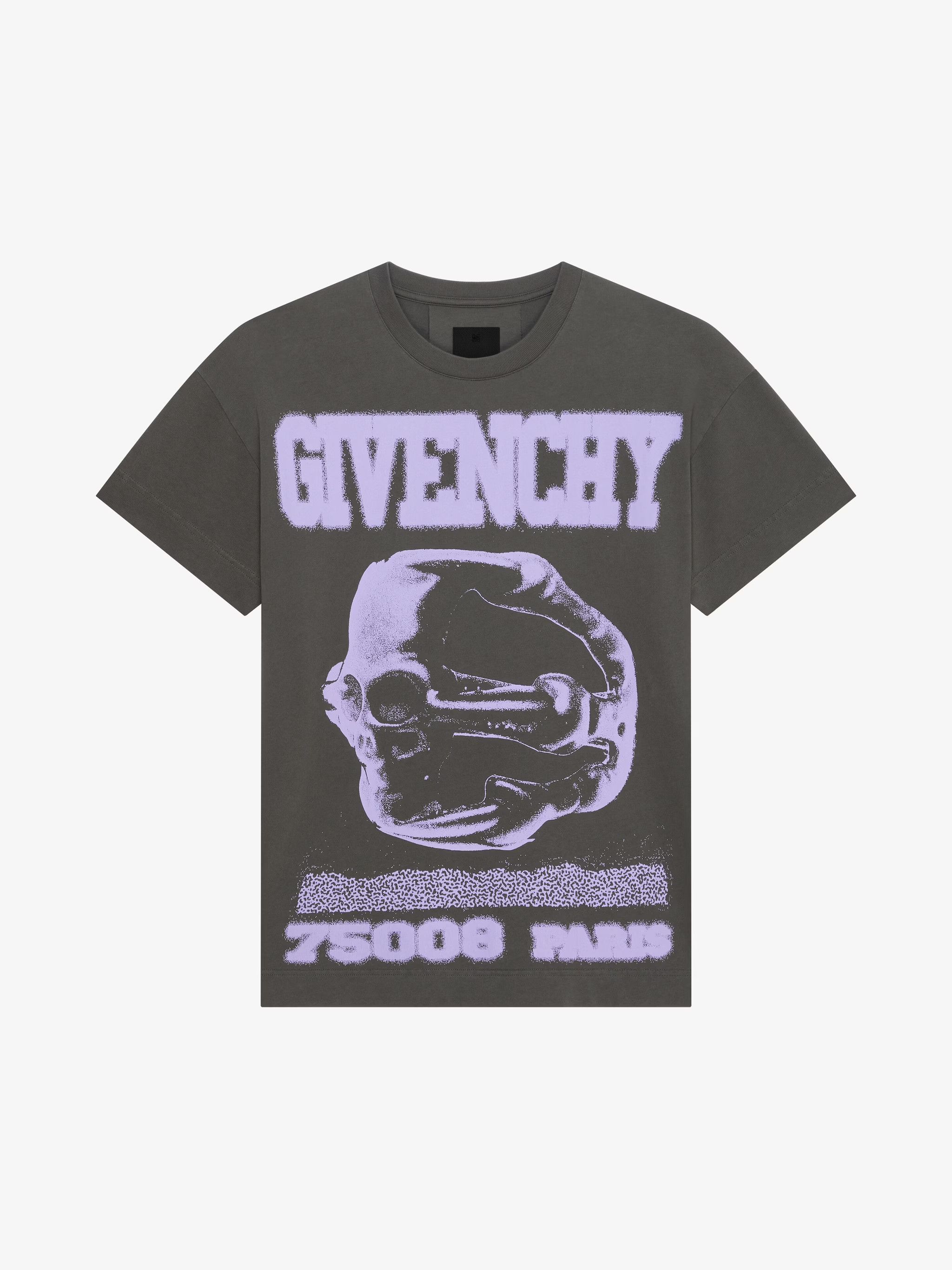 image of Givenchy T-Shirt Logo Shark Rottweiler 4G Bm71Jt3Ygf-325 in Gray Green, Men's (Size Small)