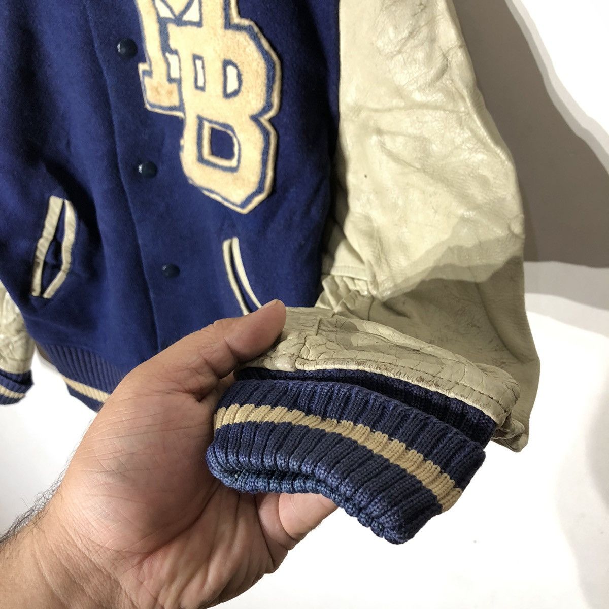 Japanese Brand Vintage Whiting Los Angeles Varsity Jumper Stadium Jacket Size US M / EU 48-50 / 2 - 6 Thumbnail