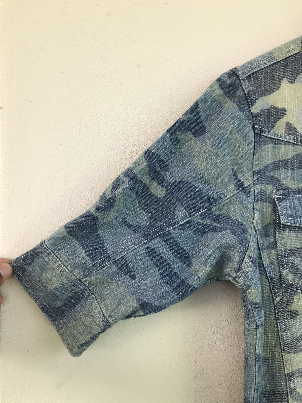 In The Attic Rare🔥🔥In The Attic Blue camo Denim Shirt Size US M / EU 48-50 / 2 - 8 Thumbnail