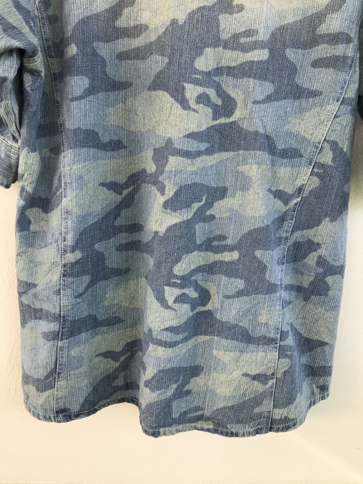 In The Attic Rare🔥🔥In The Attic Blue camo Denim Shirt Size US M / EU 48-50 / 2 - 14 Thumbnail