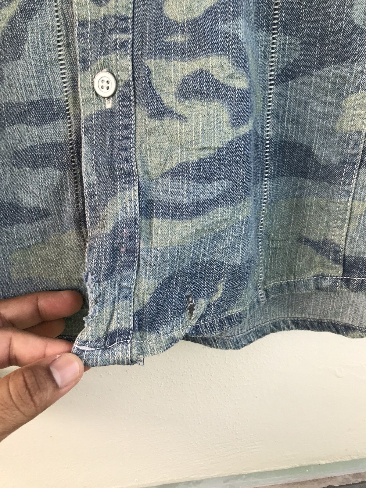 In The Attic Rare🔥🔥In The Attic Blue camo Denim Shirt Size US M / EU 48-50 / 2 - 15 Thumbnail