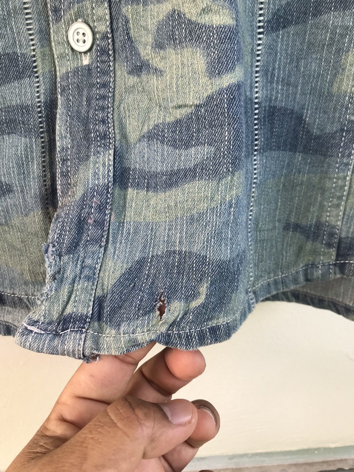 In The Attic Rare🔥🔥In The Attic Blue camo Denim Shirt Size US M / EU 48-50 / 2 - 17 Thumbnail