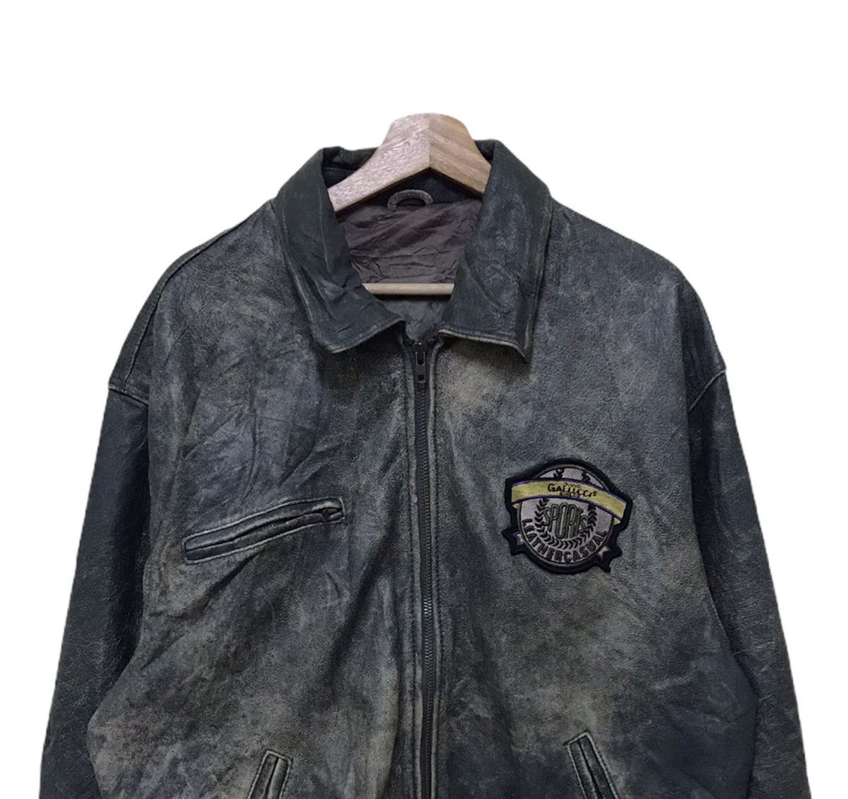 Vintage Vintage Distressed Leather Sports Causal Leather Jacket Size US L / EU 52-54 / 3 - 2 Thumbnail