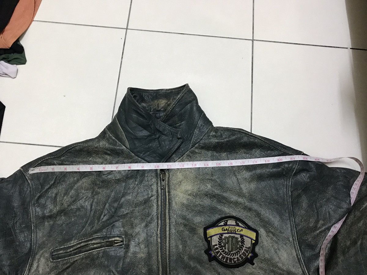 Vintage Vintage Distressed Leather Sports Causal Leather Jacket Size US L / EU 52-54 / 3 - 10 Thumbnail