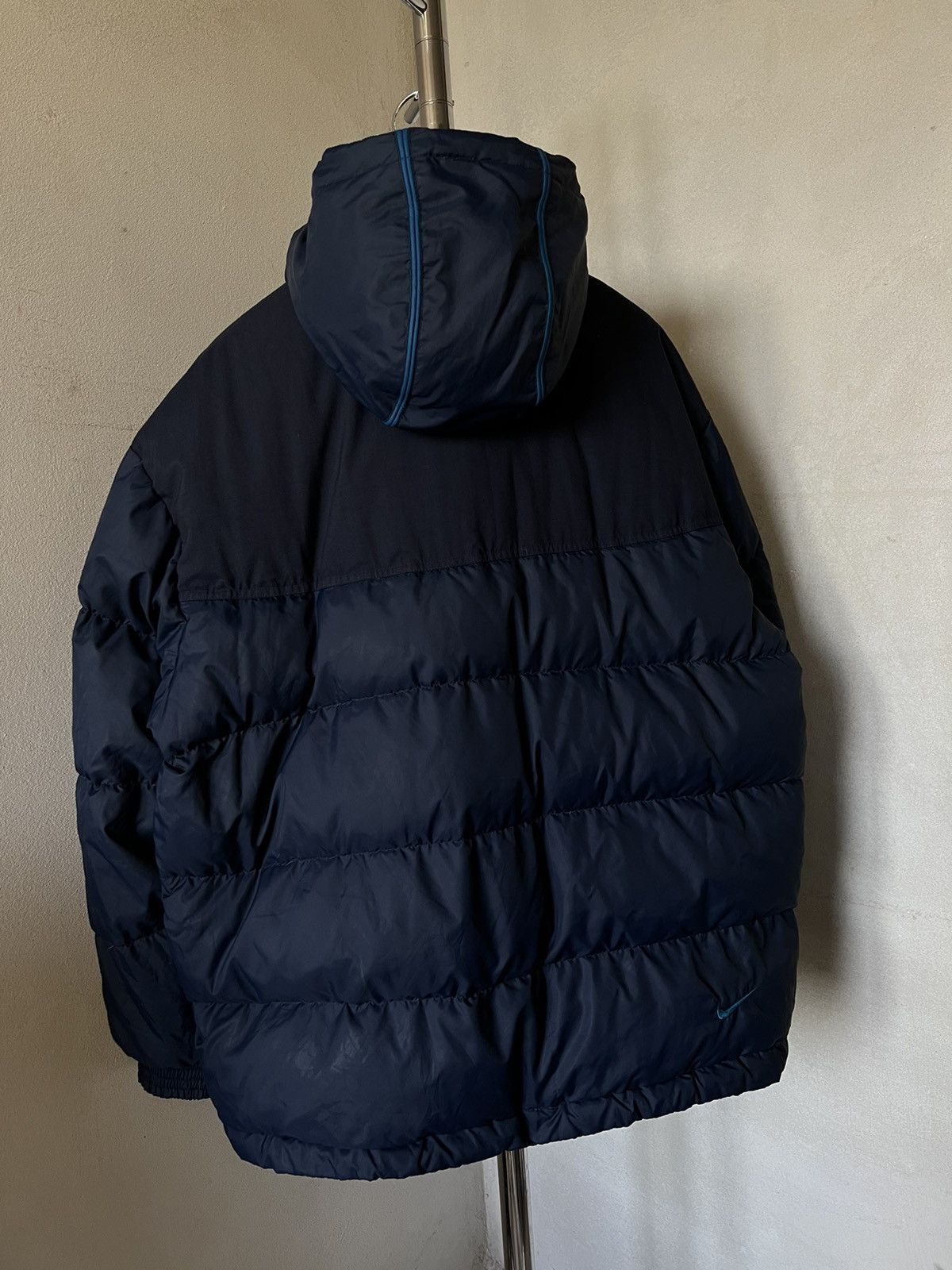 Nike × Vintage 90s Vintage Nike Logo Down Puffer Jacket Size US L / EU 52-54 / 3 - 9 Thumbnail