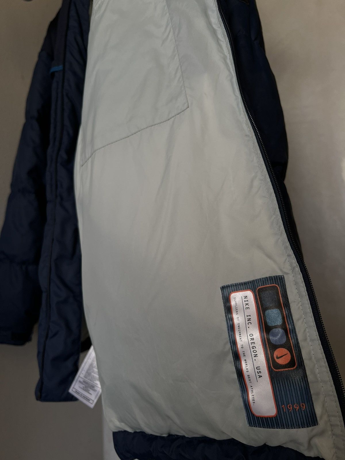 Nike × Vintage 90s Vintage Nike Logo Down Puffer Jacket Size US L / EU 52-54 / 3 - 15 Thumbnail