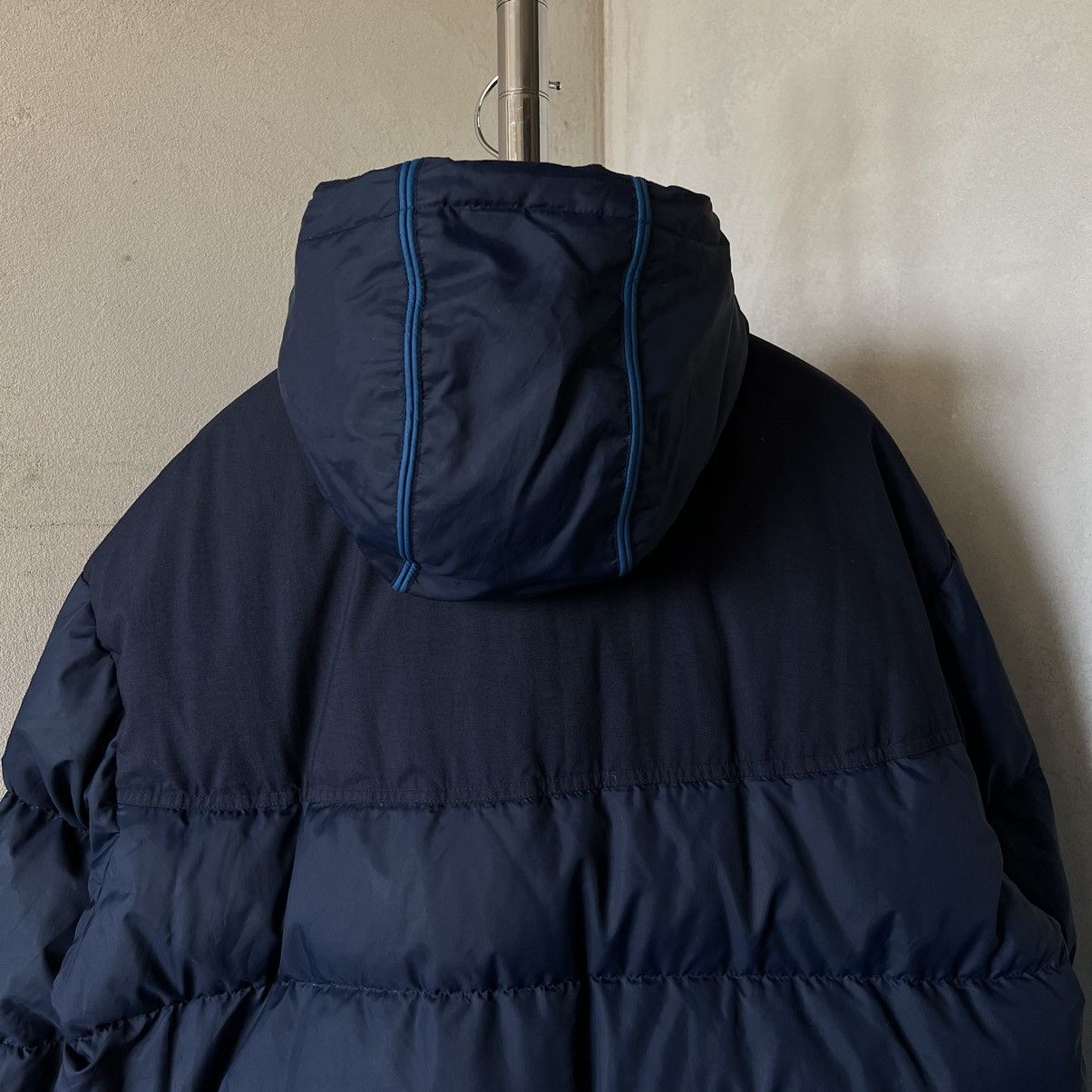 Nike × Vintage 90s Vintage Nike Logo Down Puffer Jacket Size US L / EU 52-54 / 3 - 11 Thumbnail