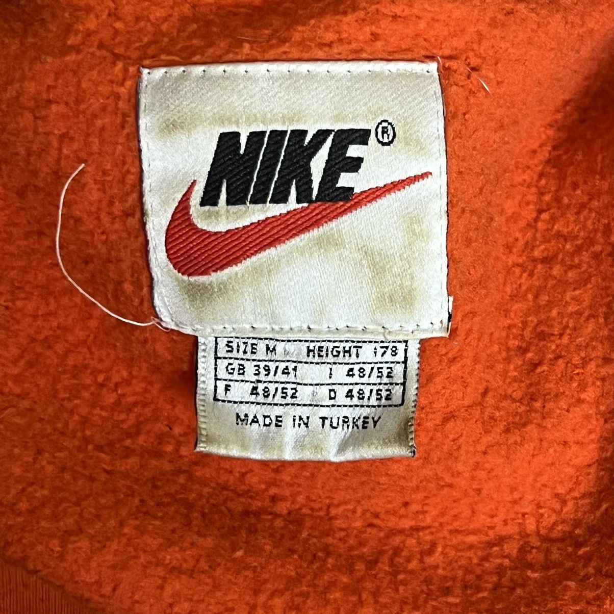 Nike × Vintage Vintage Nike Sweatshirt Big Logo M Size US M / EU 48-50 / 2 - 10 Thumbnail