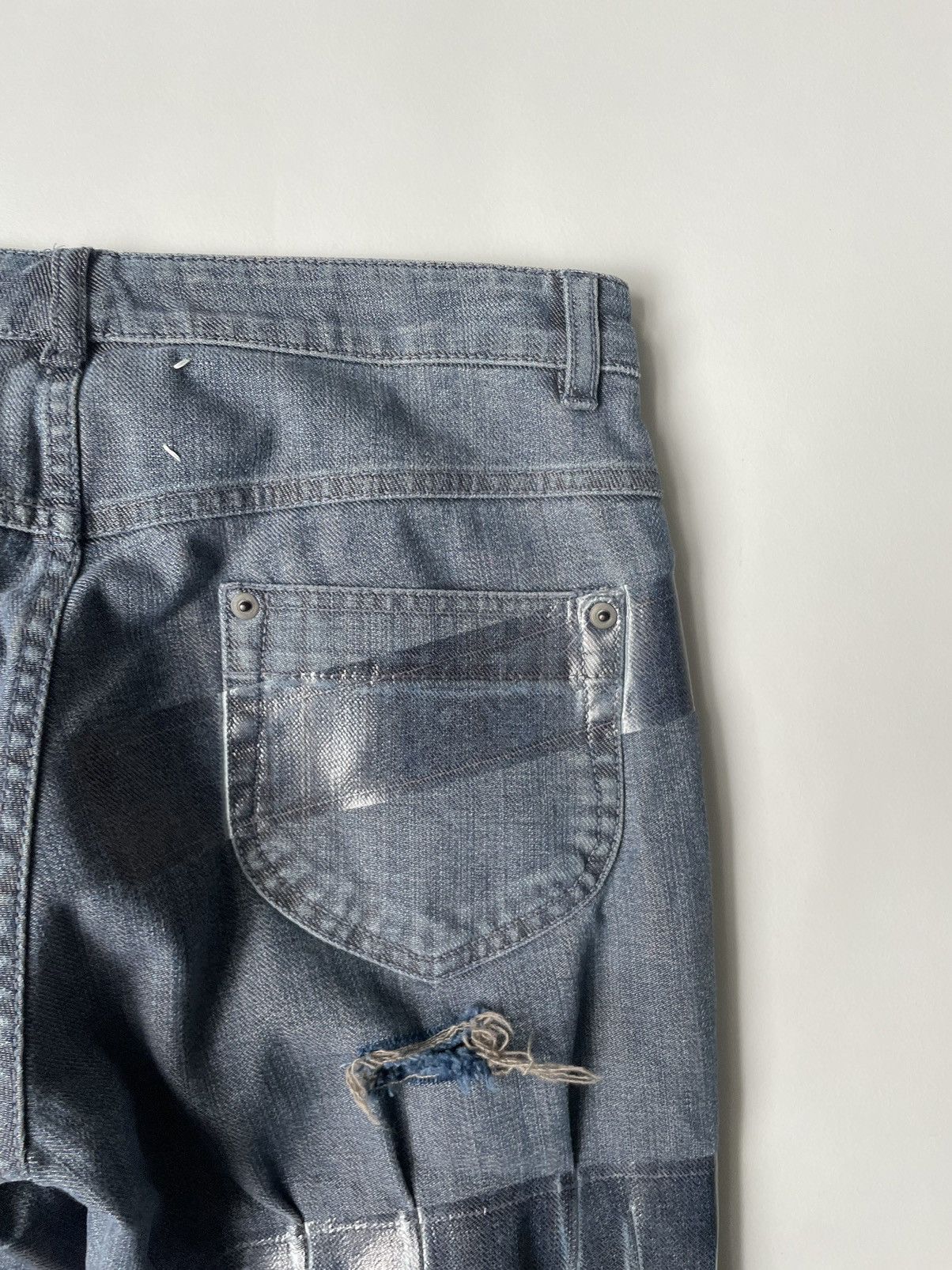 Maison Margiela A/W 09 ‘Distressed + Taped’ Denim Jeans Size 28" / US 6 / IT 42 - 15 Thumbnail