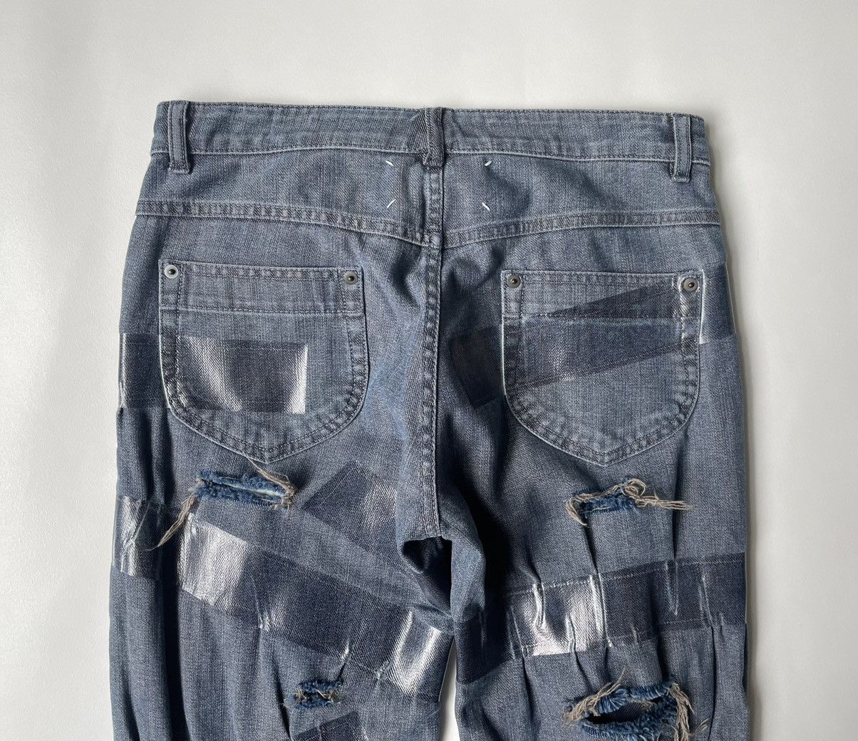 Maison Margiela A/W 09 ‘Distressed + Taped’ Denim Jeans Size 28" / US 6 / IT 42 - 12 Thumbnail