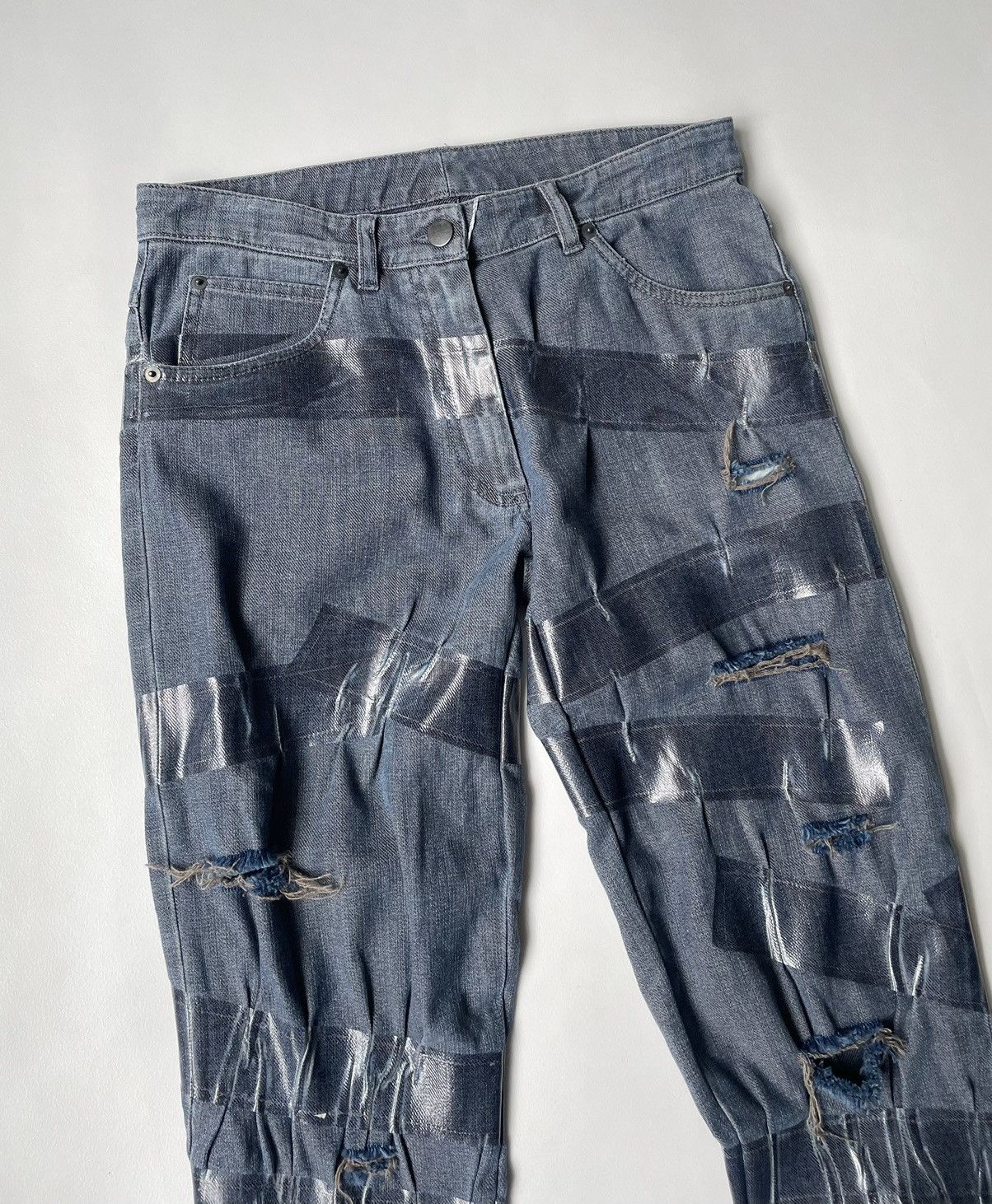 Maison Margiela A/W 09 ‘Distressed + Taped’ Denim Jeans Size 28" / US 6 / IT 42 - 4 Thumbnail