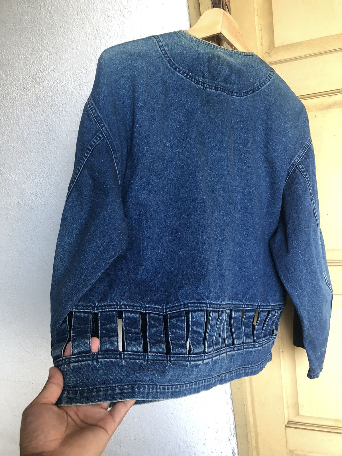 Issey Miyake Vintage Issey Miyake I.S Oversized Denim Jacket Women Size XL / US 12-14 / IT 48-50 - 16 Thumbnail
