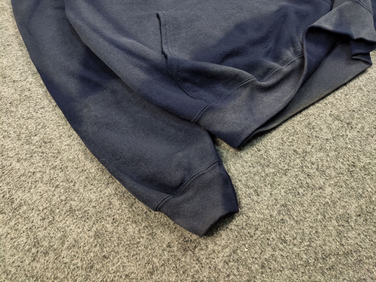 Vintage Vintage 90's Sun Faded Silhouette Boxy Blue Blank Hoodie Size US M / EU 48-50 / 2 - 6 Thumbnail