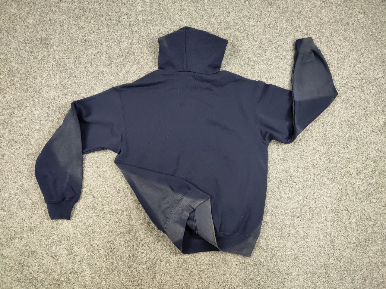 Vintage Vintage 90's Sun Faded Silhouette Boxy Blue Blank Hoodie Size US M / EU 48-50 / 2 - 20 Thumbnail