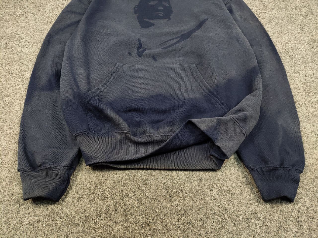 Vintage Vintage 90's Sun Faded Silhouette Boxy Blue Blank Hoodie Size US M / EU 48-50 / 2 - 9 Thumbnail