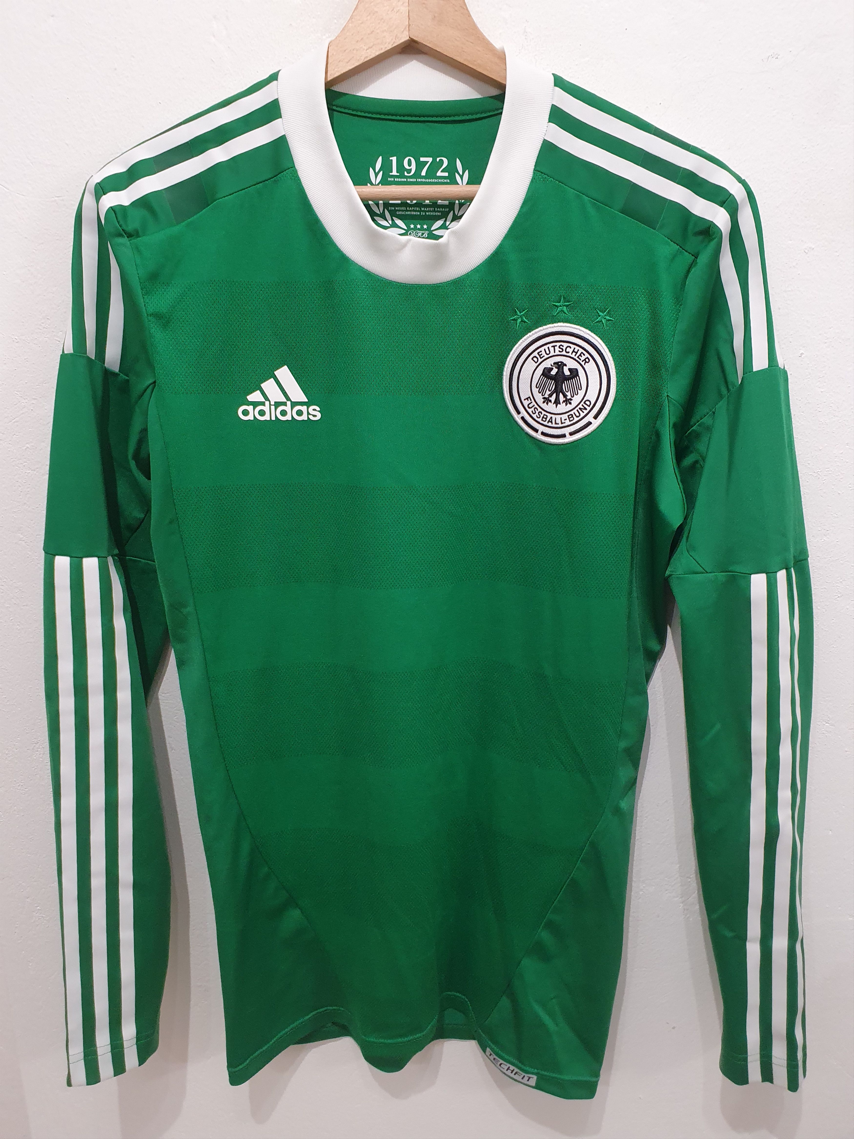 ADIDAS DEUTSCHLAND 2011 2012 SIZE S / M LONGSLEEVE JERSEY