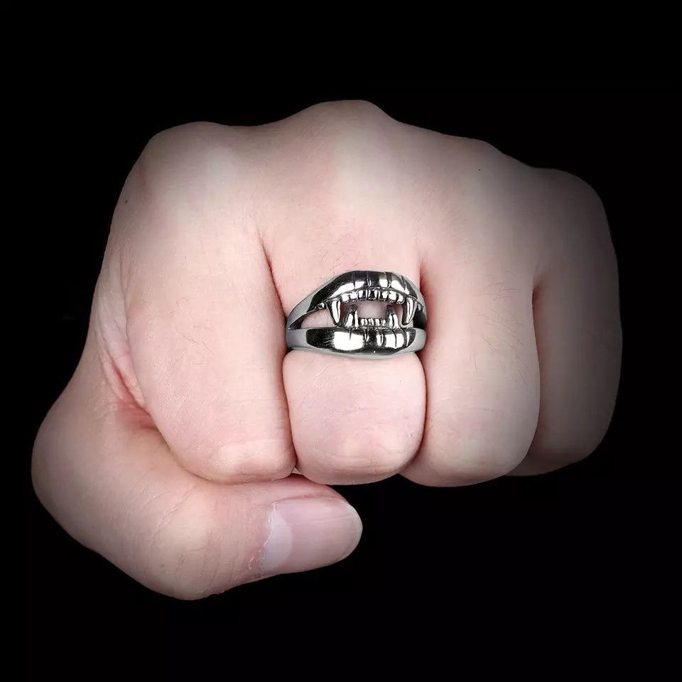 Jewelry Devil Mouth Teeth Punk Rock Ring Size ONE SIZE - 3 Thumbnail