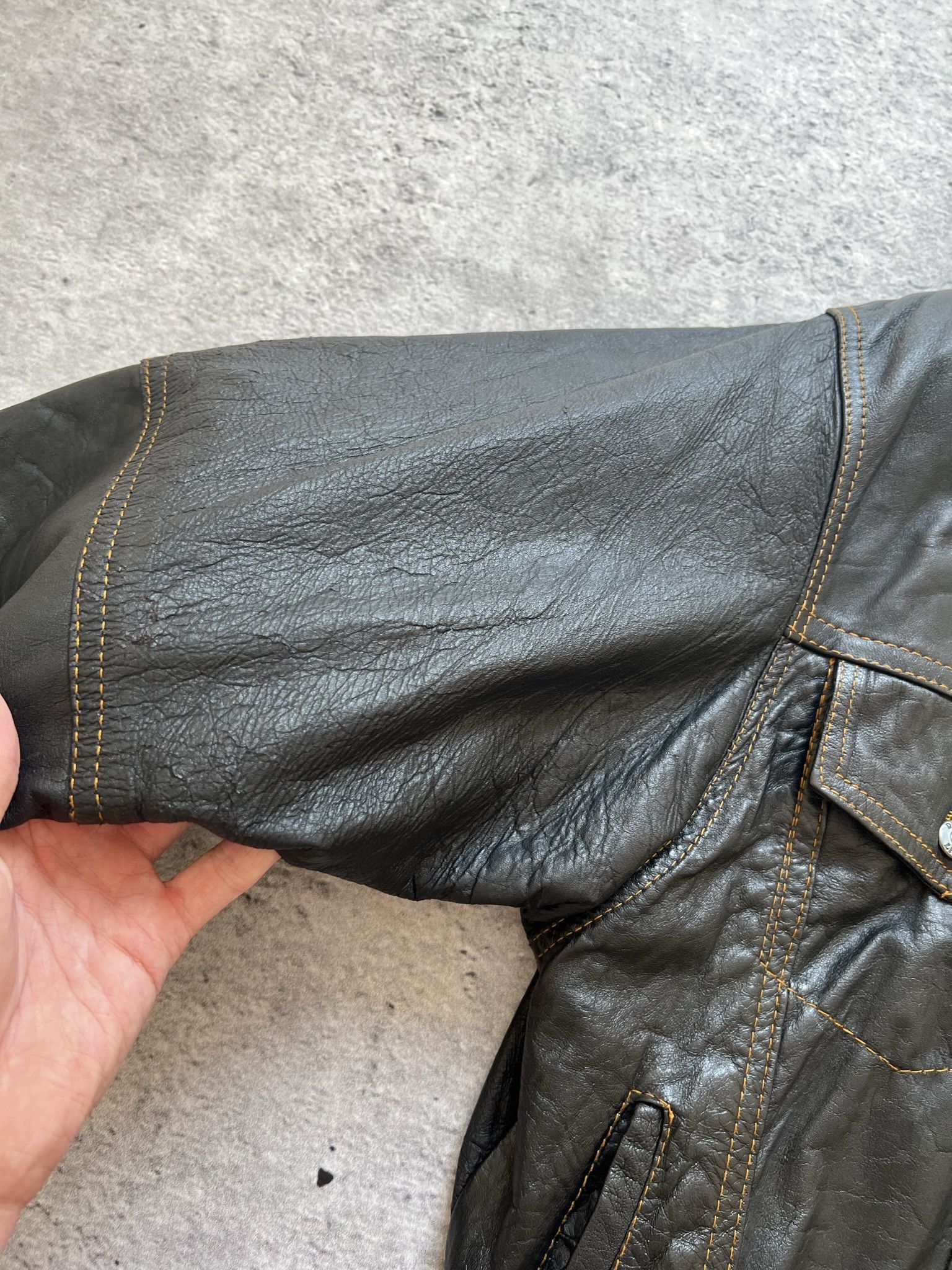 Diesel × Vintage Vintage Diesel Leather Black Bomber Jacket 90s Size US L / EU 52-54 / 3 - 8 Thumbnail