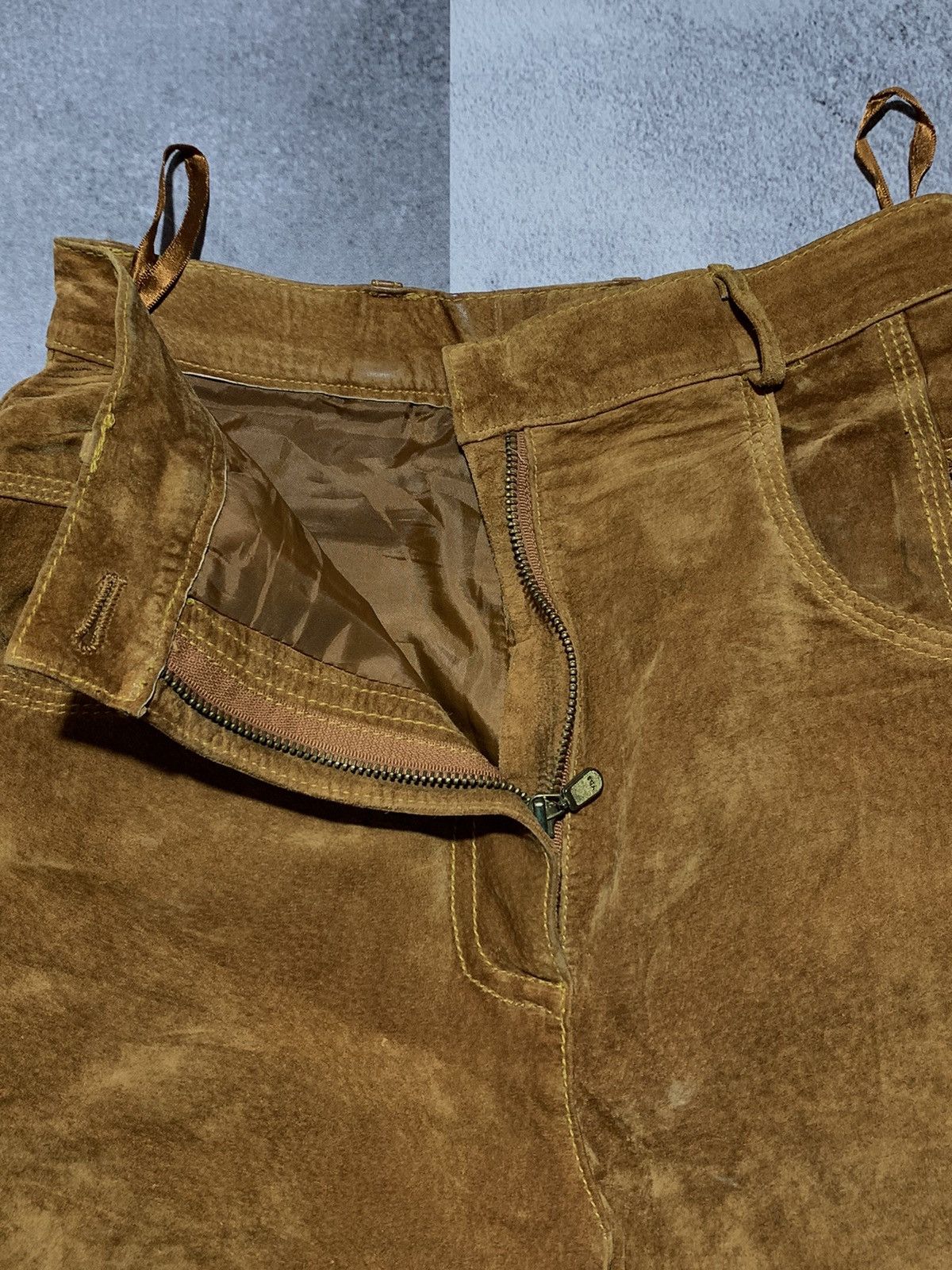 Genuine Leather × Leather × Vintage Vintage 90s Leather suede pants streetwear style size 28 Size 28" / US 6 / IT 42 - 6 Thumbnail