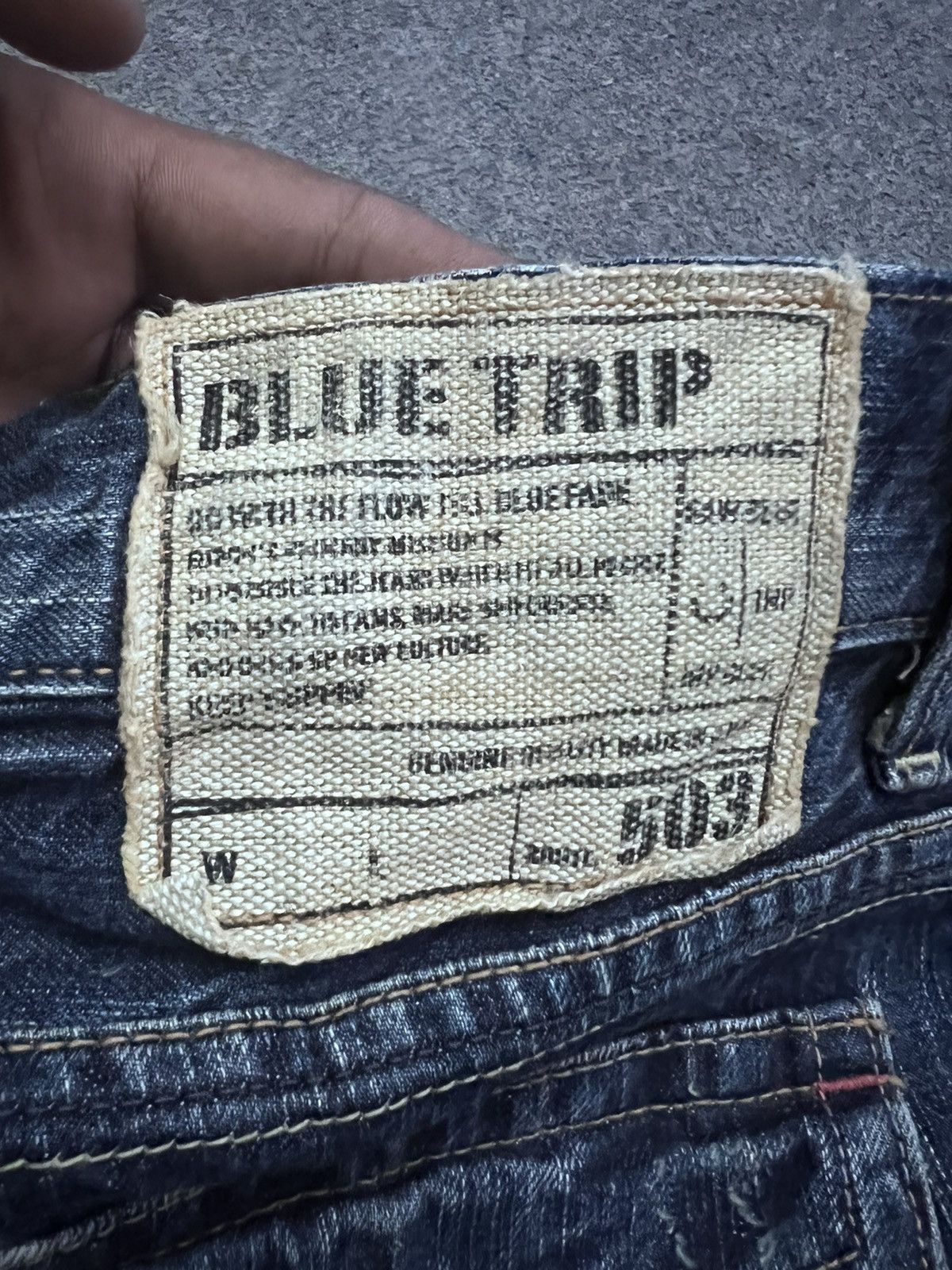 Japanese Brand FLARED💥EDWIN 503 BLUE TRIP DISTRESSED DENIM PANTS Size US 35 - 7 Thumbnail