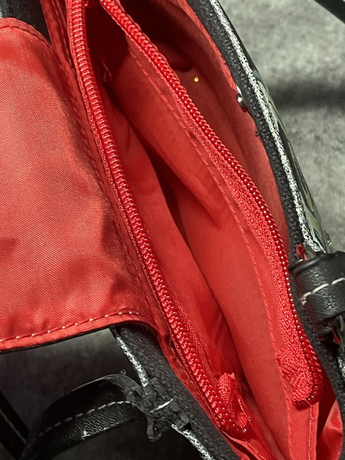 Vintage 💥RARE💥Vintage Y2K Bag Hollywood Streetwear Shiny Hype Rare Size ONE SIZE - 12 Thumbnail