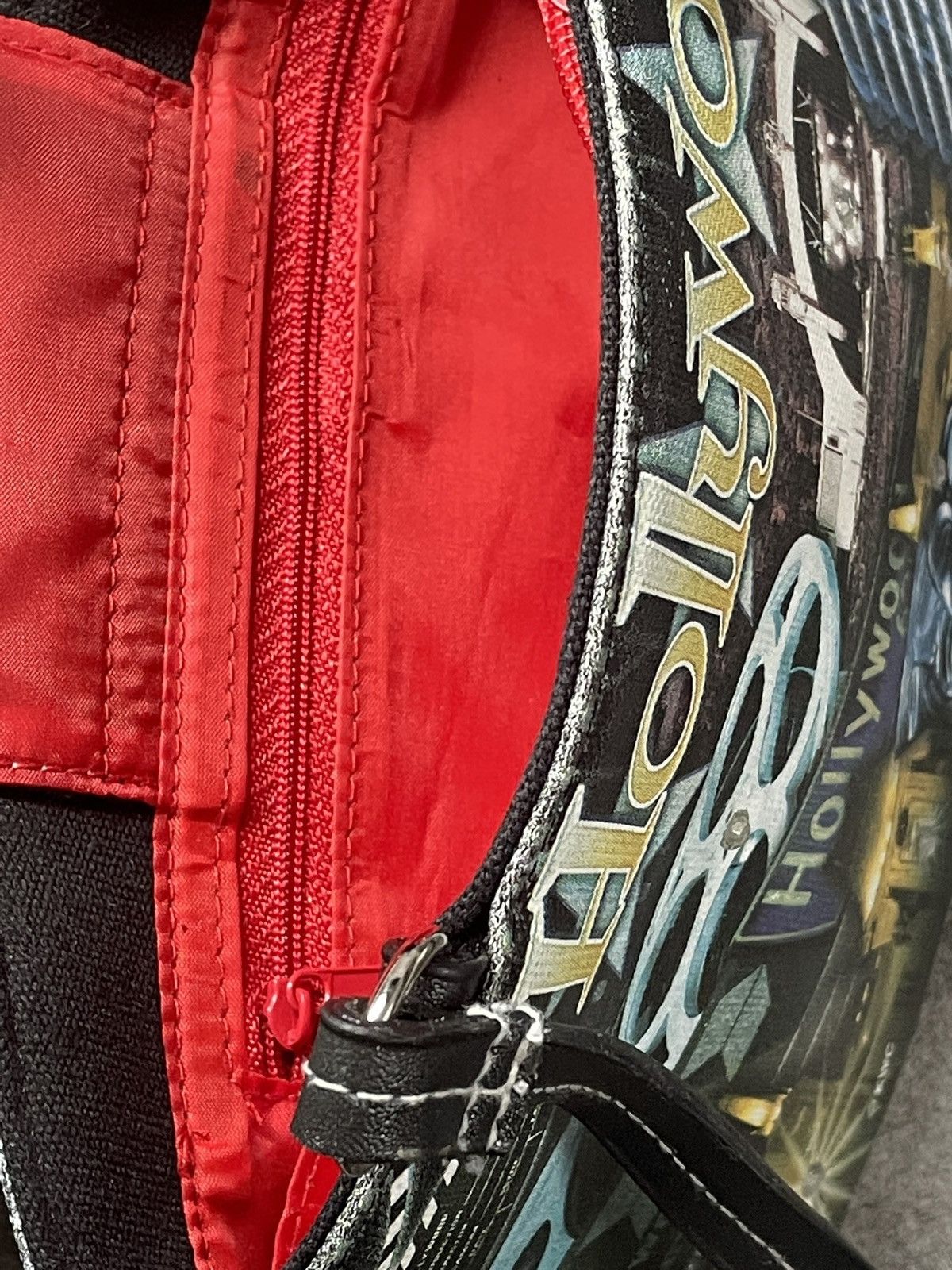 Vintage 💥RARE💥Vintage Y2K Bag Hollywood Streetwear Shiny Hype Rare Size ONE SIZE - 14 Thumbnail