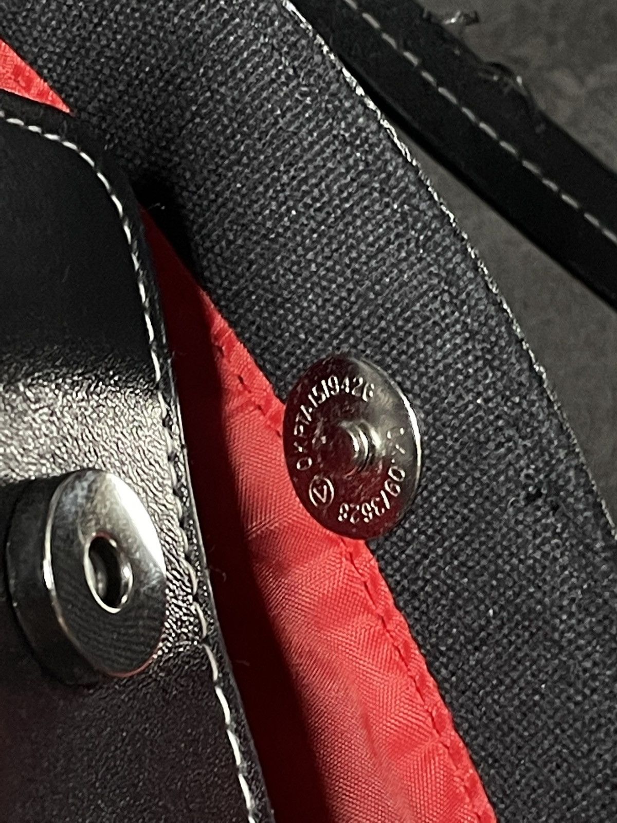 Vintage 💥RARE💥Vintage Y2K Bag Hollywood Streetwear Shiny Hype Rare Size ONE SIZE - 16 Thumbnail