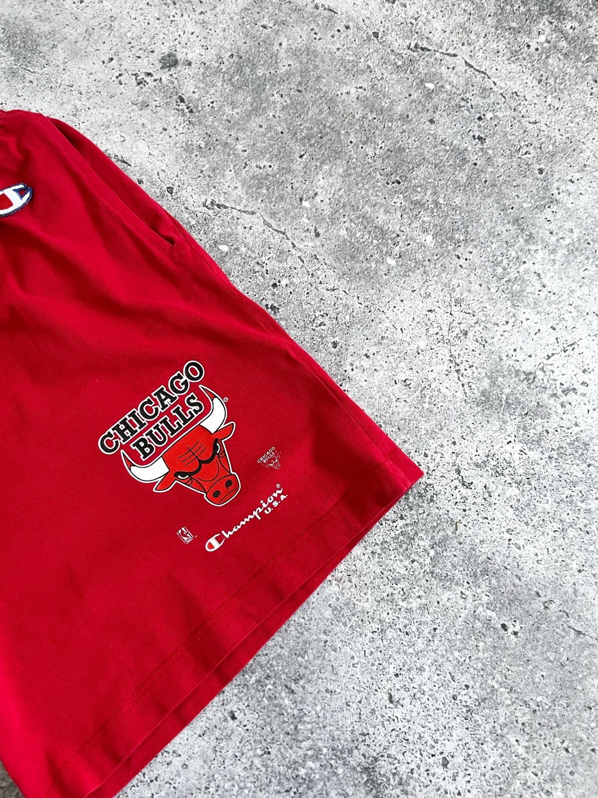 Champion VTG 80-90's Chicago Bulls NBA Michael Jordan Champion Shorts Size US 32 / EU 48 - 4 Thumbnail