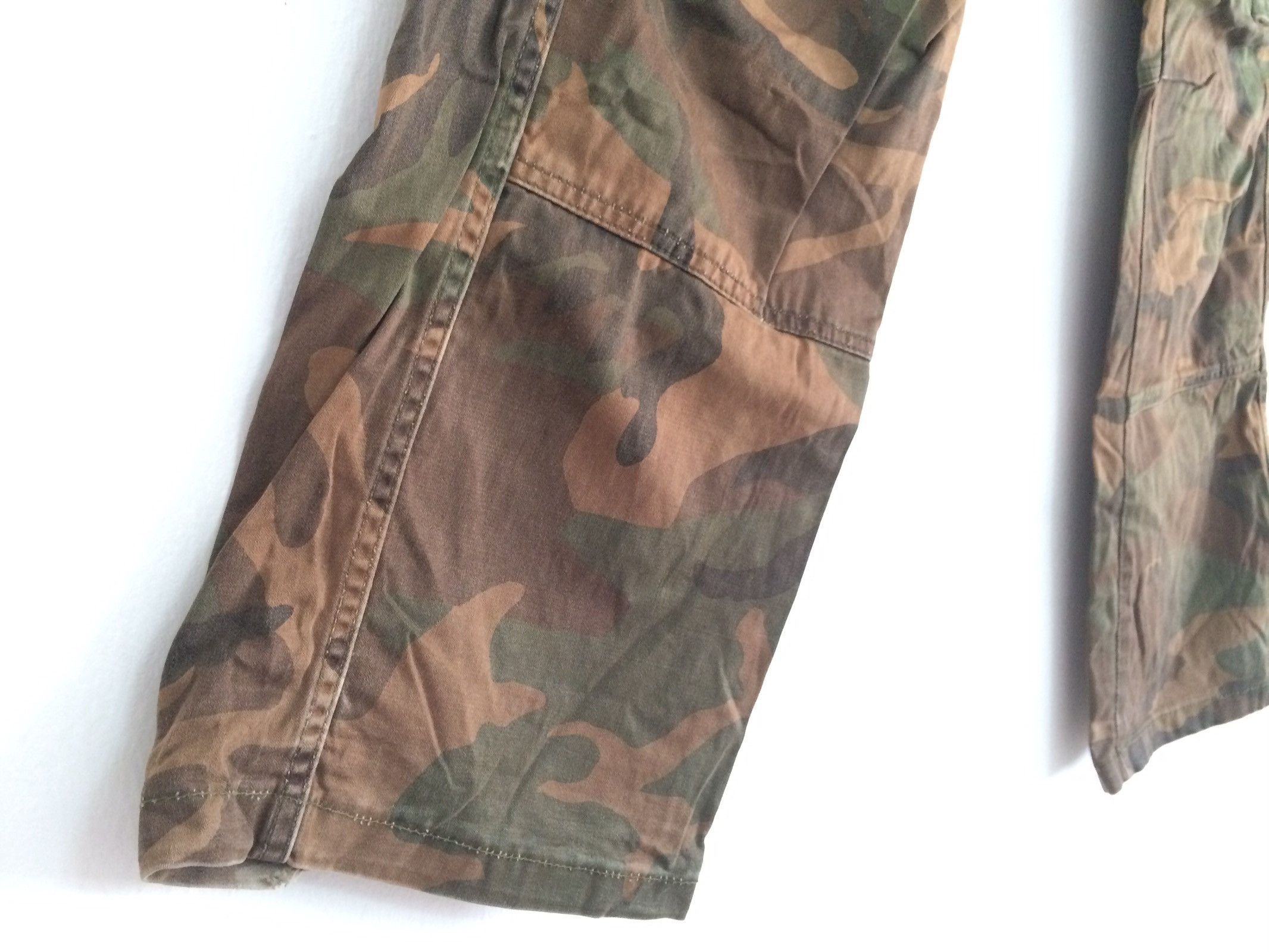 Global Work × Japanese Brand × Vintage 🔥🔥Global Work Camouflage Military Style Cargo Pants Size US 33 - 7 Thumbnail