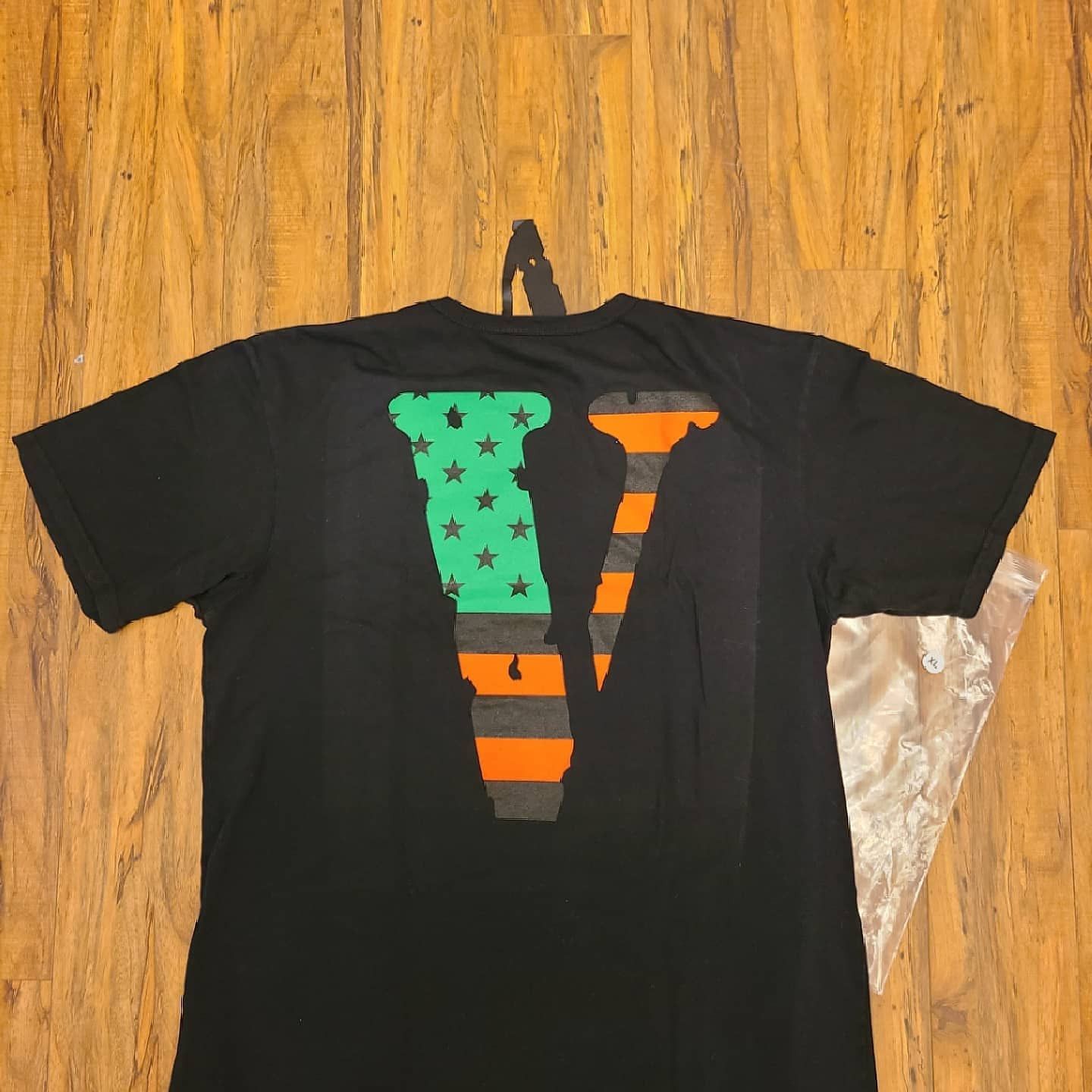 Vlone VLONE POWER STAPLE Size US XL / EU 56 / 4 - 2 Thumbnail