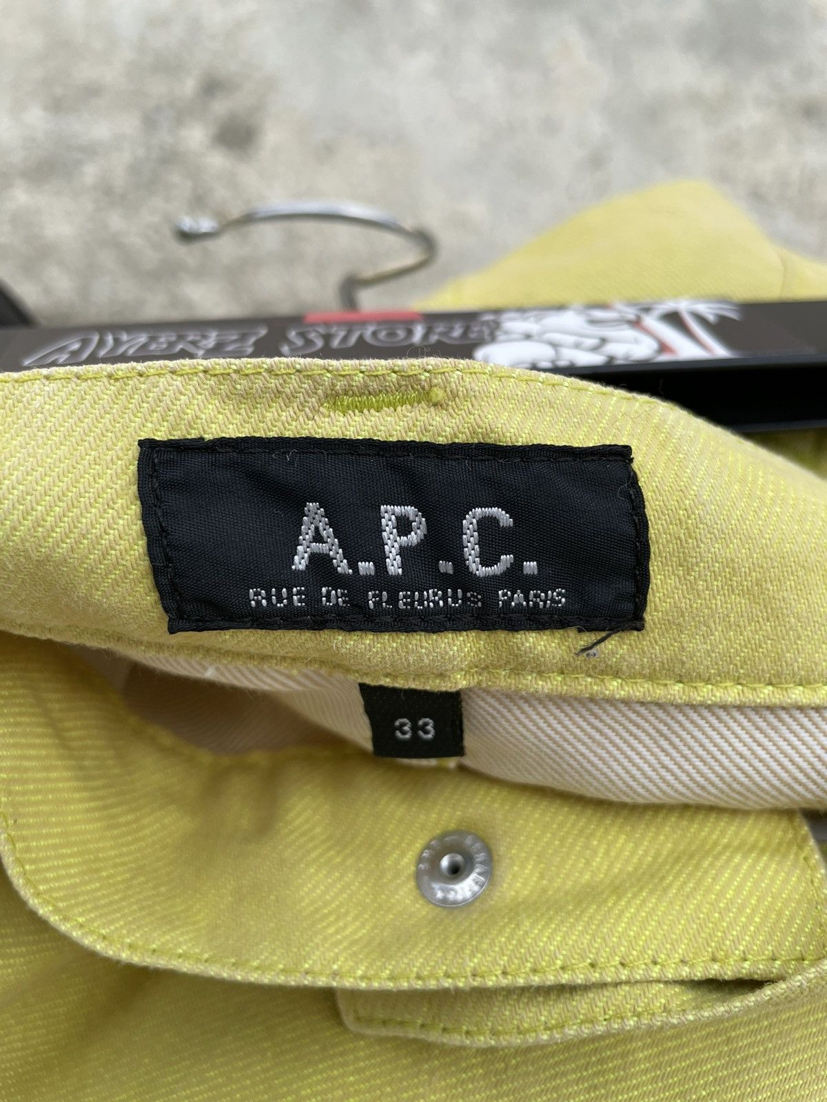 A.P.C. A.p.c light washed jeans Size US 34 / EU 50 - 12 Thumbnail