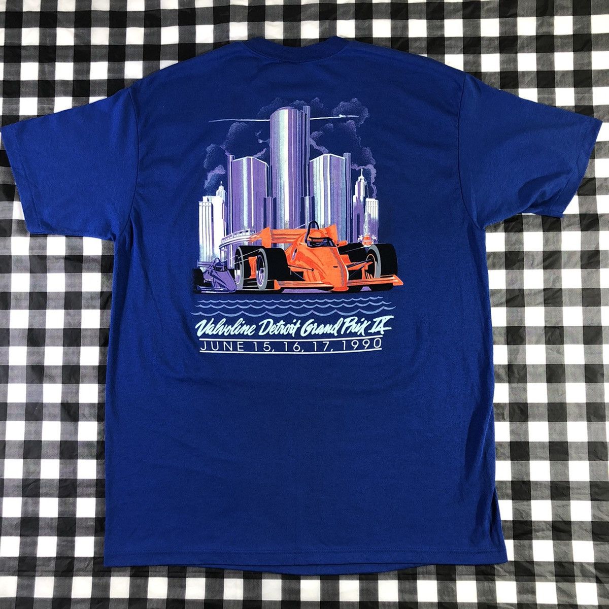 Vintage Detroit 1990 Valvoline Grand Prix Racing F1 Vintage T Shirt Size US XL / EU 56 / 4 - 2 Thumbnail