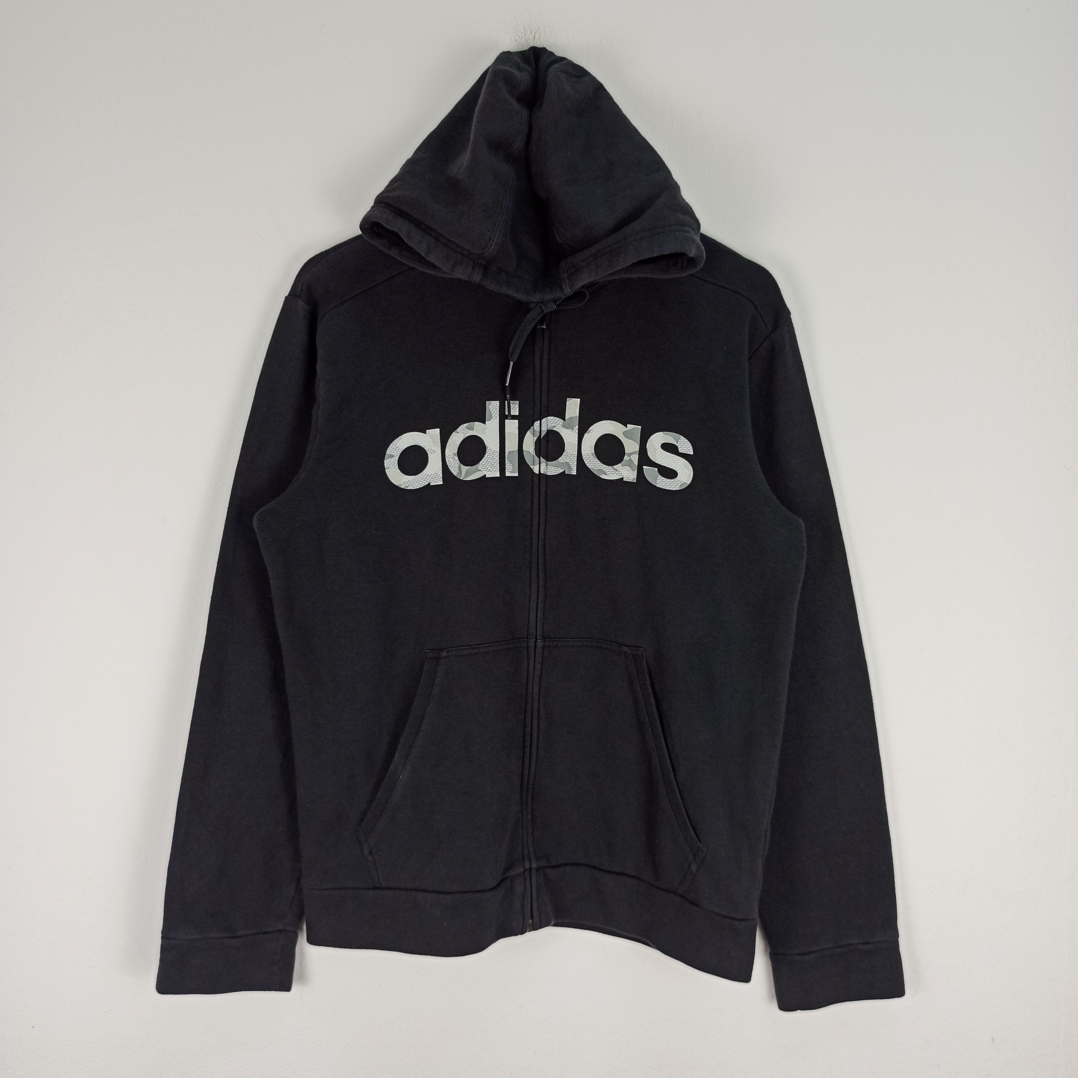 Adidas Rare Adidas Big Logo Spell Out Hoodie Full Zipper Size US L / EU 52-54 / 3 - 1 Thumbnail