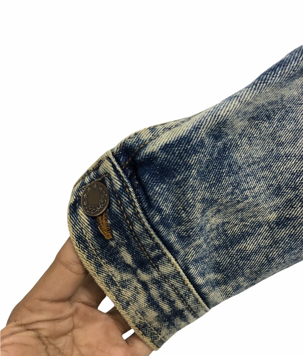 Designer for young sports club Size US L / EU 52-54 / 3 - 8 Thumbnail