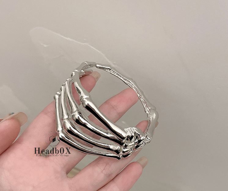 Jewelry Skeleton Hand Claw Armlet Bracelet Size ONE SIZE - 4 Thumbnail