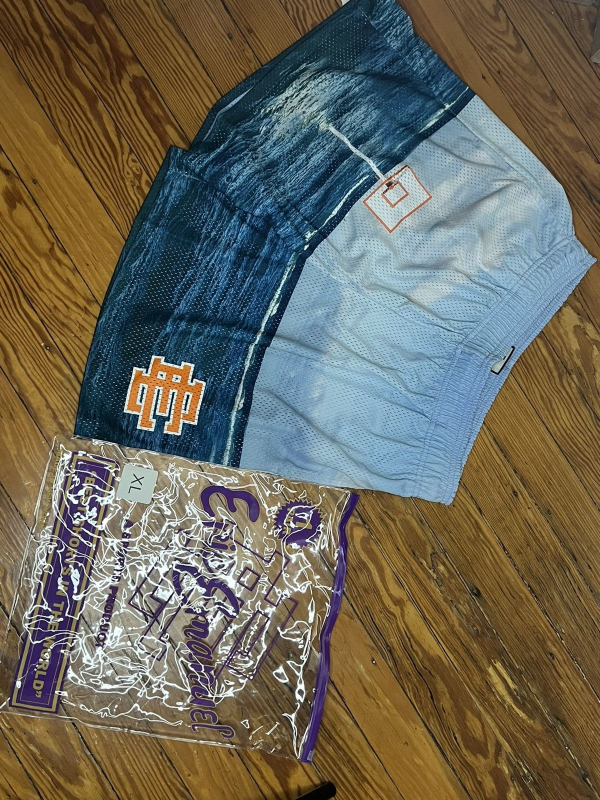 image of Eric Emanuel Shorts Size XL in Navy, Men's