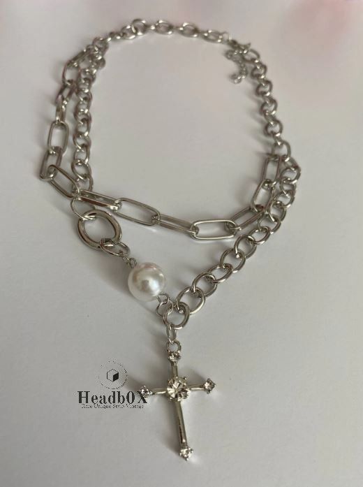 Jewelry Chain Around The Neck Cross Necklace Size ONE SIZE - 1 Thumbnail