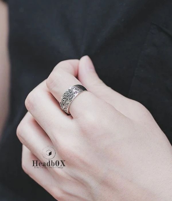 Jewelry Demon Eye Ring Size ONE SIZE - 5 Thumbnail